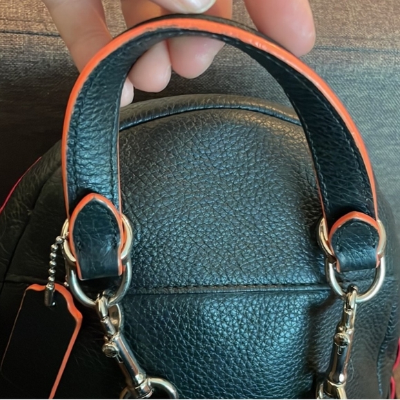 Coach Andi Backpack - Picture 5 of 9